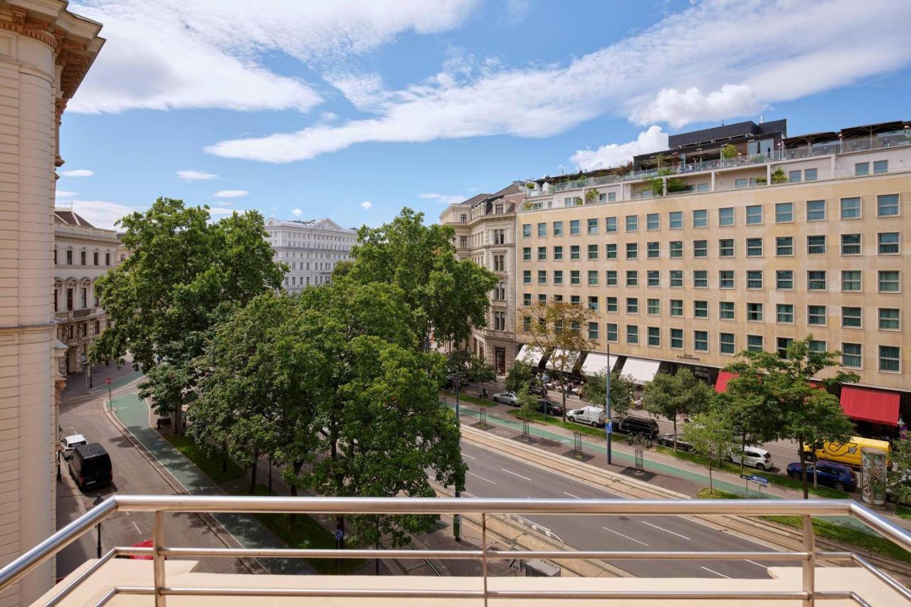 The Ritz-carlton, Viena